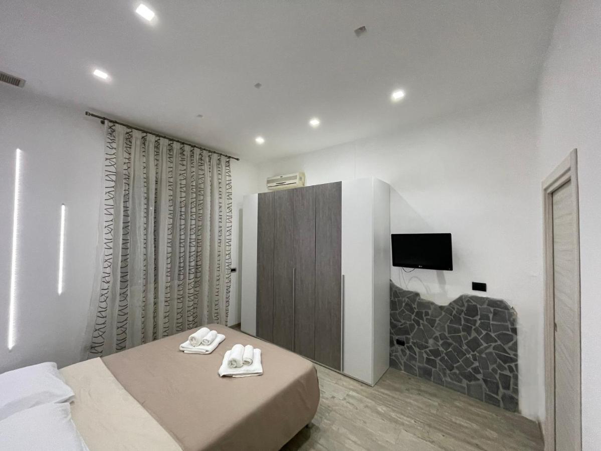 B&B Airport Serenity Suites Наполи Екстериор снимка