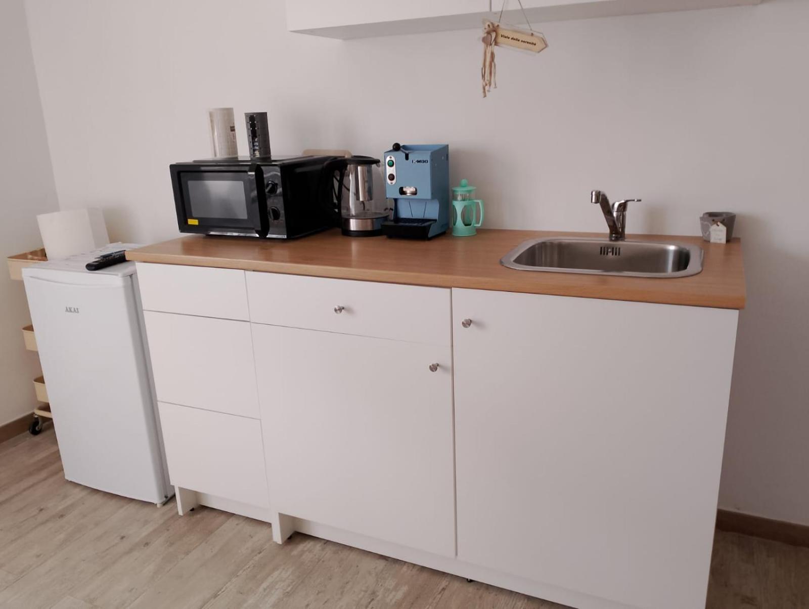 B&B Airport Serenity Suites Наполи Екстериор снимка
