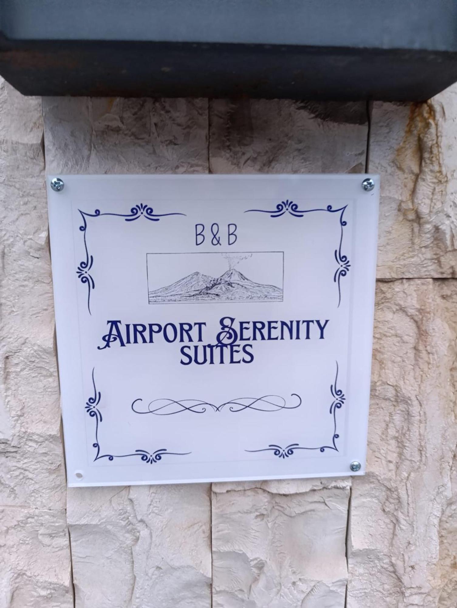 B&B Airport Serenity Suites Наполи Екстериор снимка